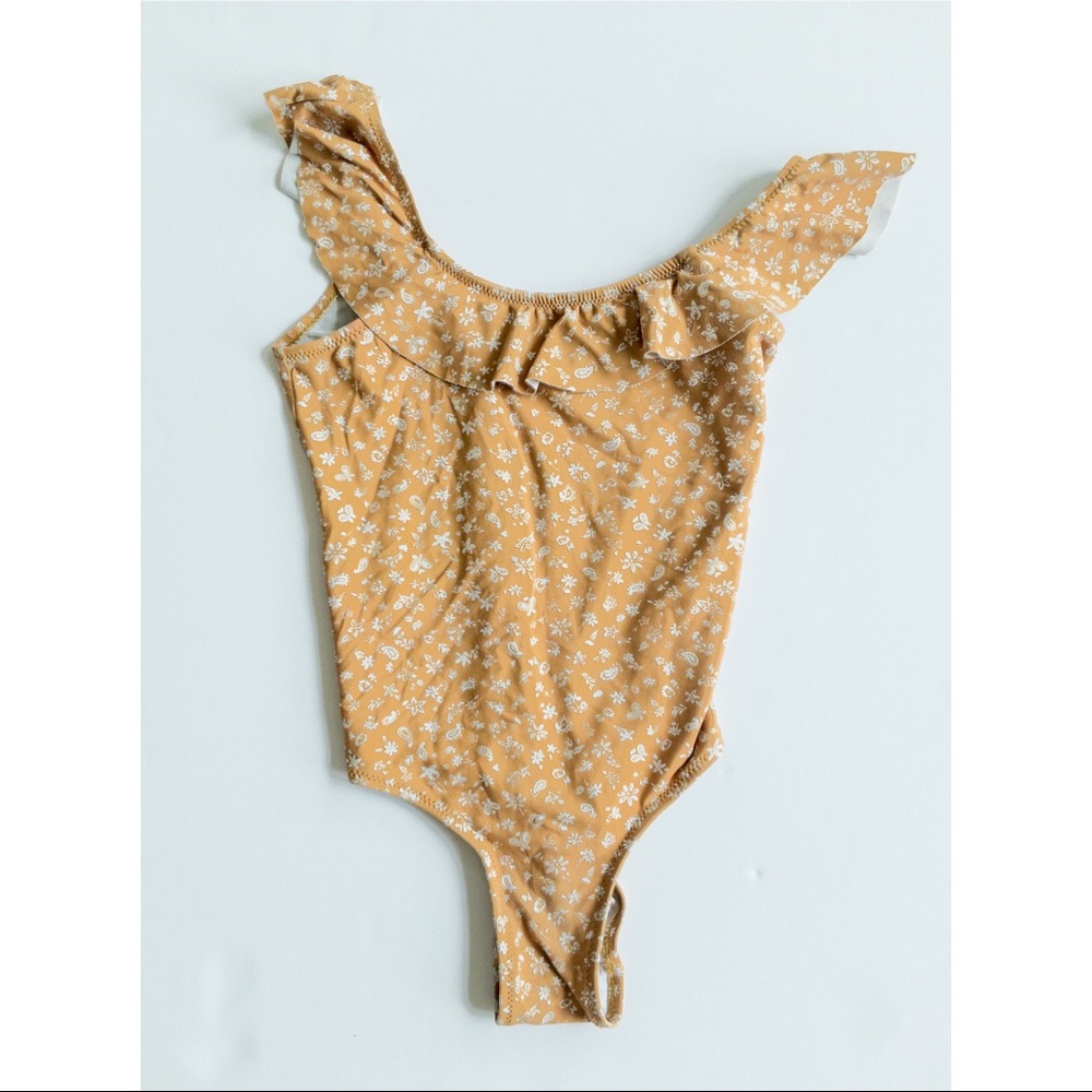 Zara 8-9 Light brown with floral print